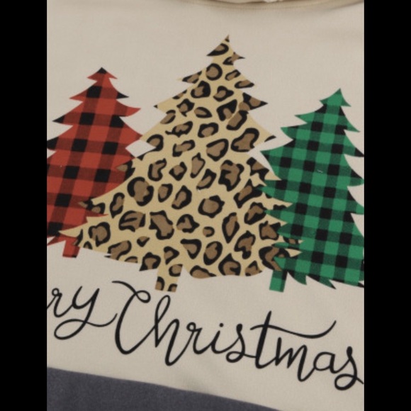 ⭐️HPx3🎄⚠️ Merry Christmas Trees Hoodie w/ Thumb Holes•Plaid & Leopard - Picture 4 of 7